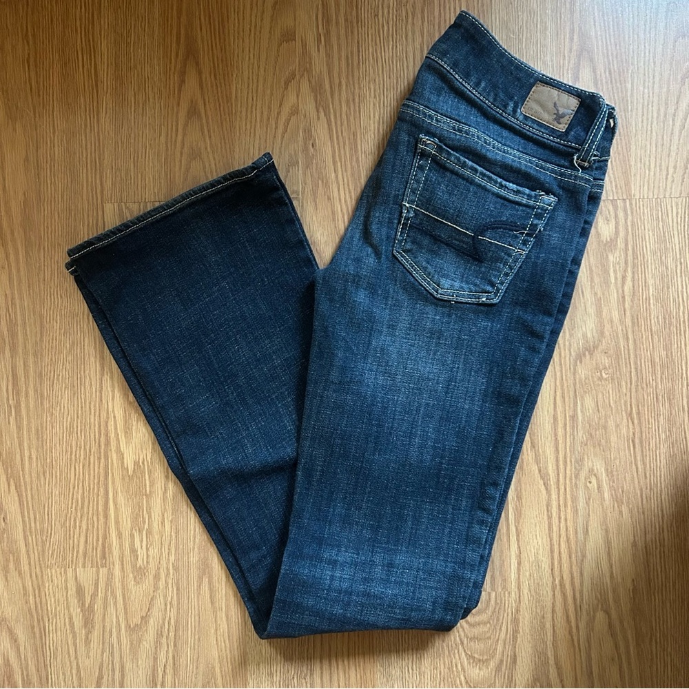Women’s American Eagle dark blue bootcut jeans